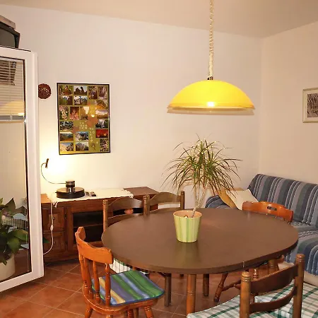 Apartment Mirjana.2 Tribanj-Kruscica